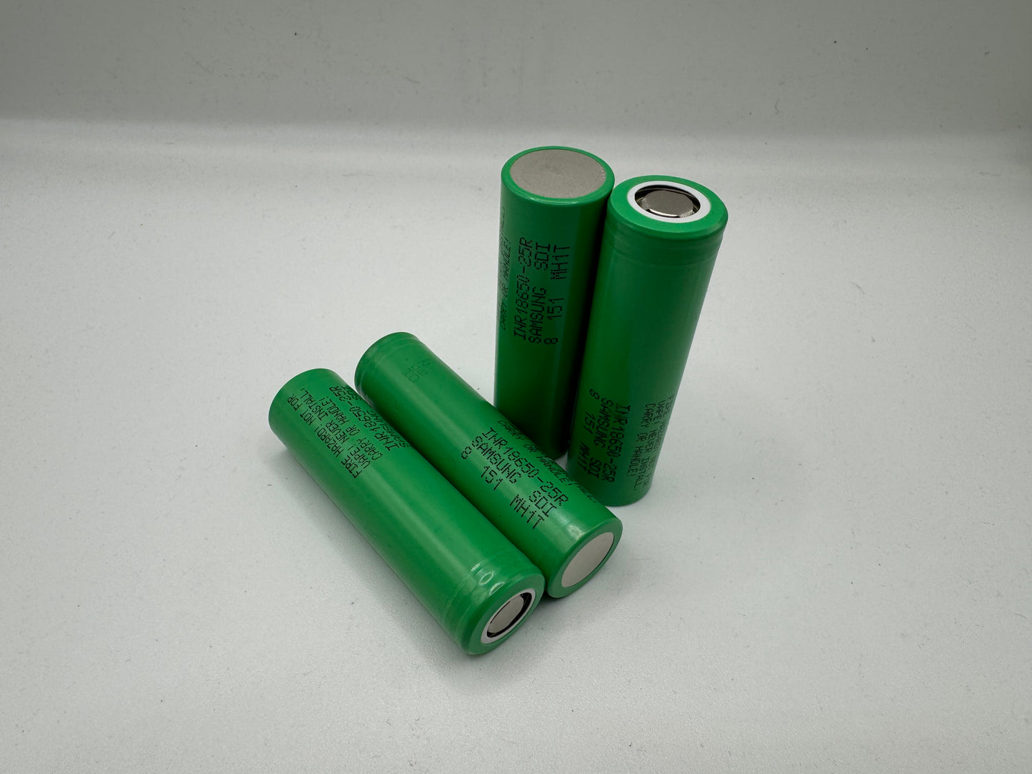 Genuine Samsung INR18650-25R Li-ion Battery, 2500mAh, 3.7v