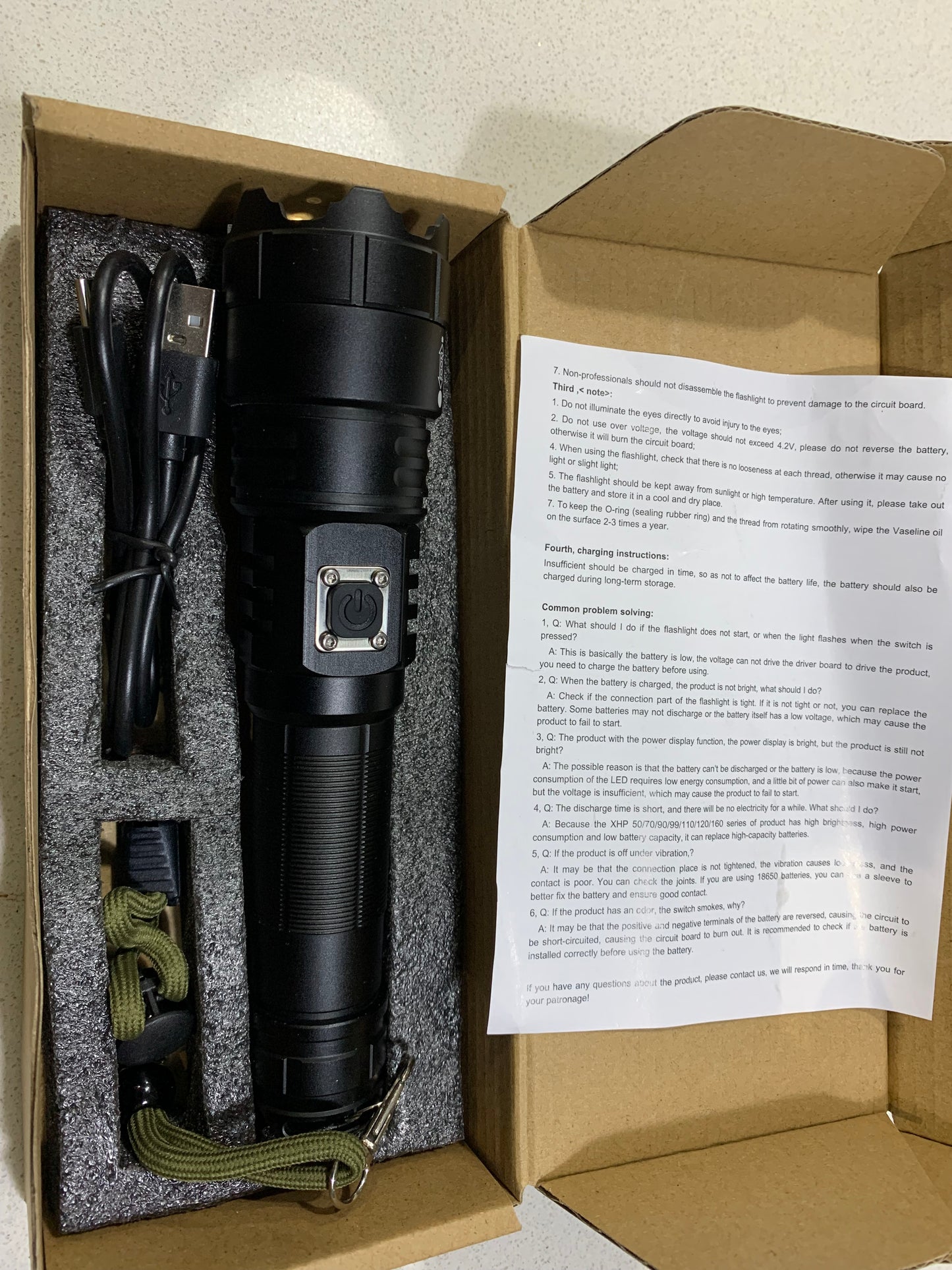 COMBO 21700 li-ion tactical USB-C aluminum case Flashlight + 2x Li-ion Samsung INR 21700-40T